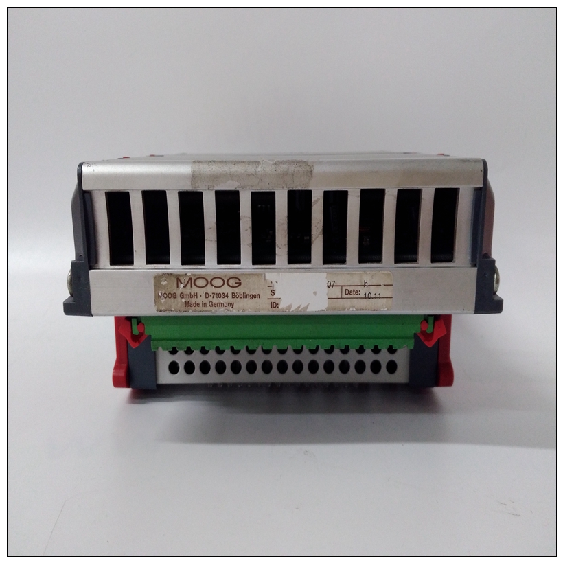 MOOG D136-001-007伺服控制器(图3) D136-001-007 -1(1).jpg