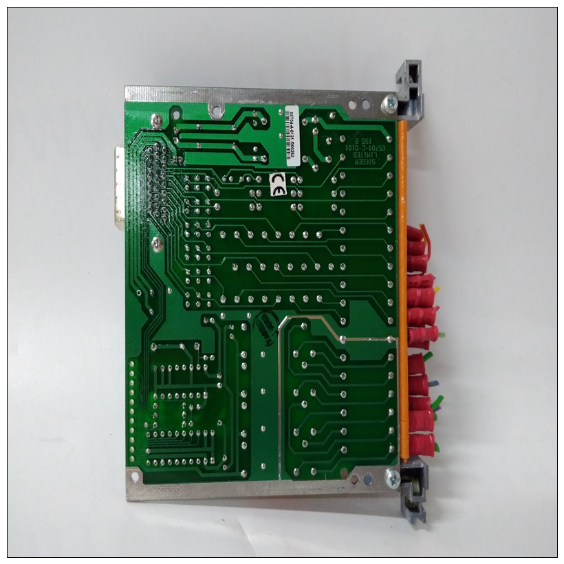 HONEYWELL 05704-A-0121卡件(图2) 05704-A-0121 -1.jpg