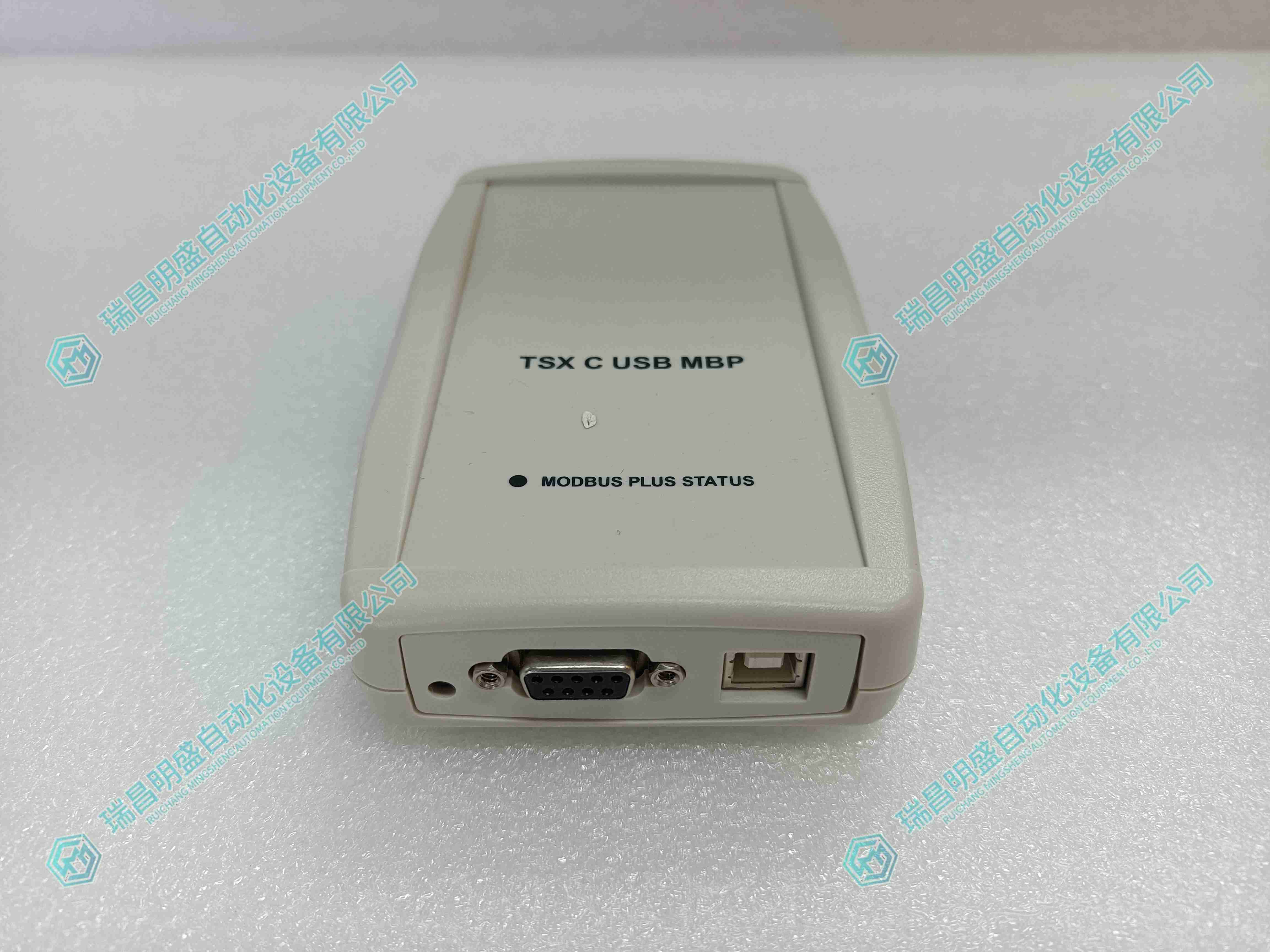 SCHNEIDER TSXCUSBMBP 通信适配器模块 