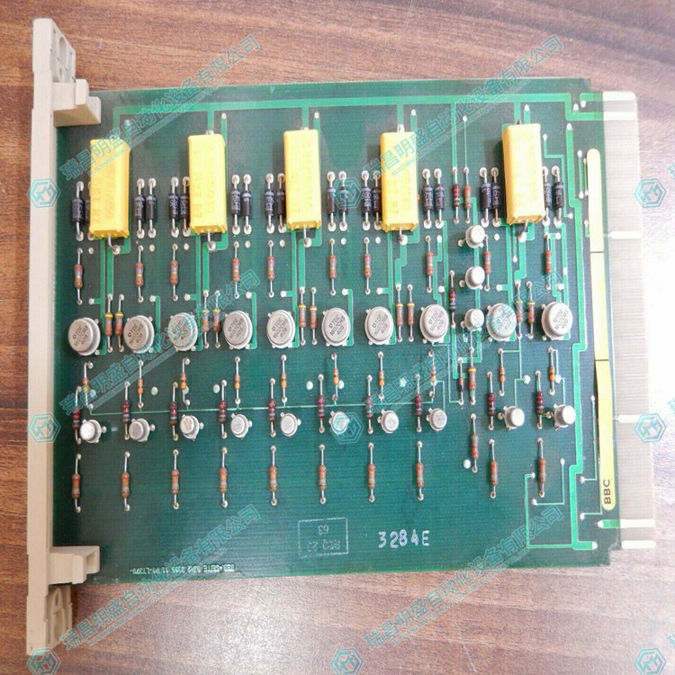 ABB LT370c 双端口通信模块 (图1) 2278d2ce8e504f9f35f436d4358984d4_3-24020214410Y47.jpg