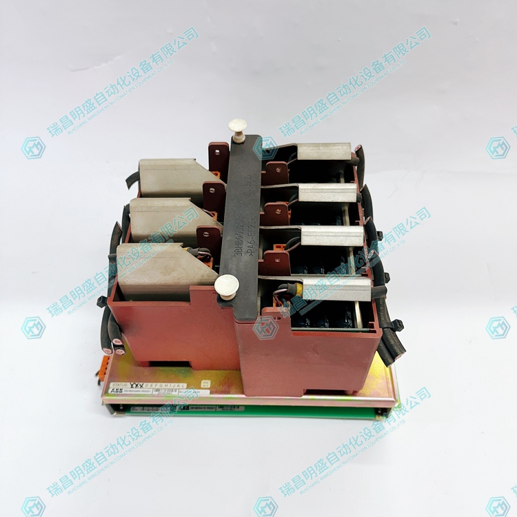 ABB KUC711AE 伺服控制器