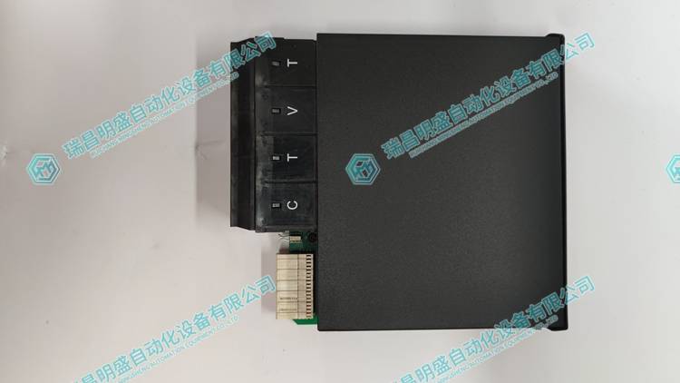  UR8NH 数字 I/O 模块  