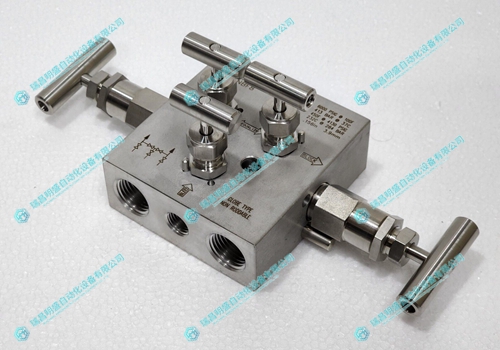 WHITEY SS-V5NBF8仪表阀组