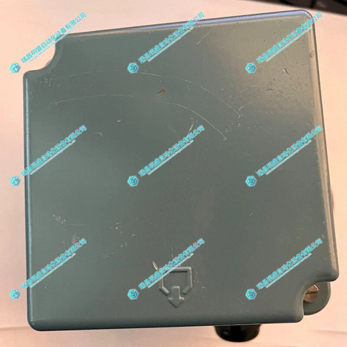 FOXBORO  SRI986-BIDS7ZZZNA阀门定位器