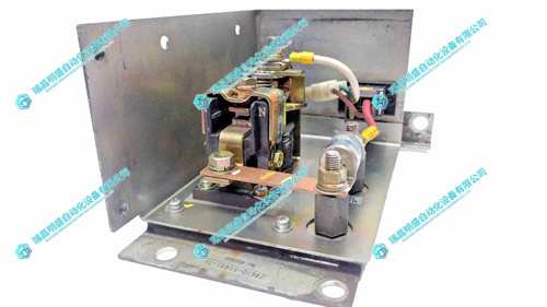 TOYOTA 24610-11441-71控制器