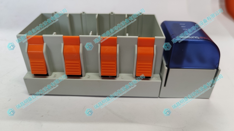 Saia PCD3.M5540 控制器模块 (图1) 2cdae376ec4448defa8e77012da00be8_3-24050G43443395.jpg